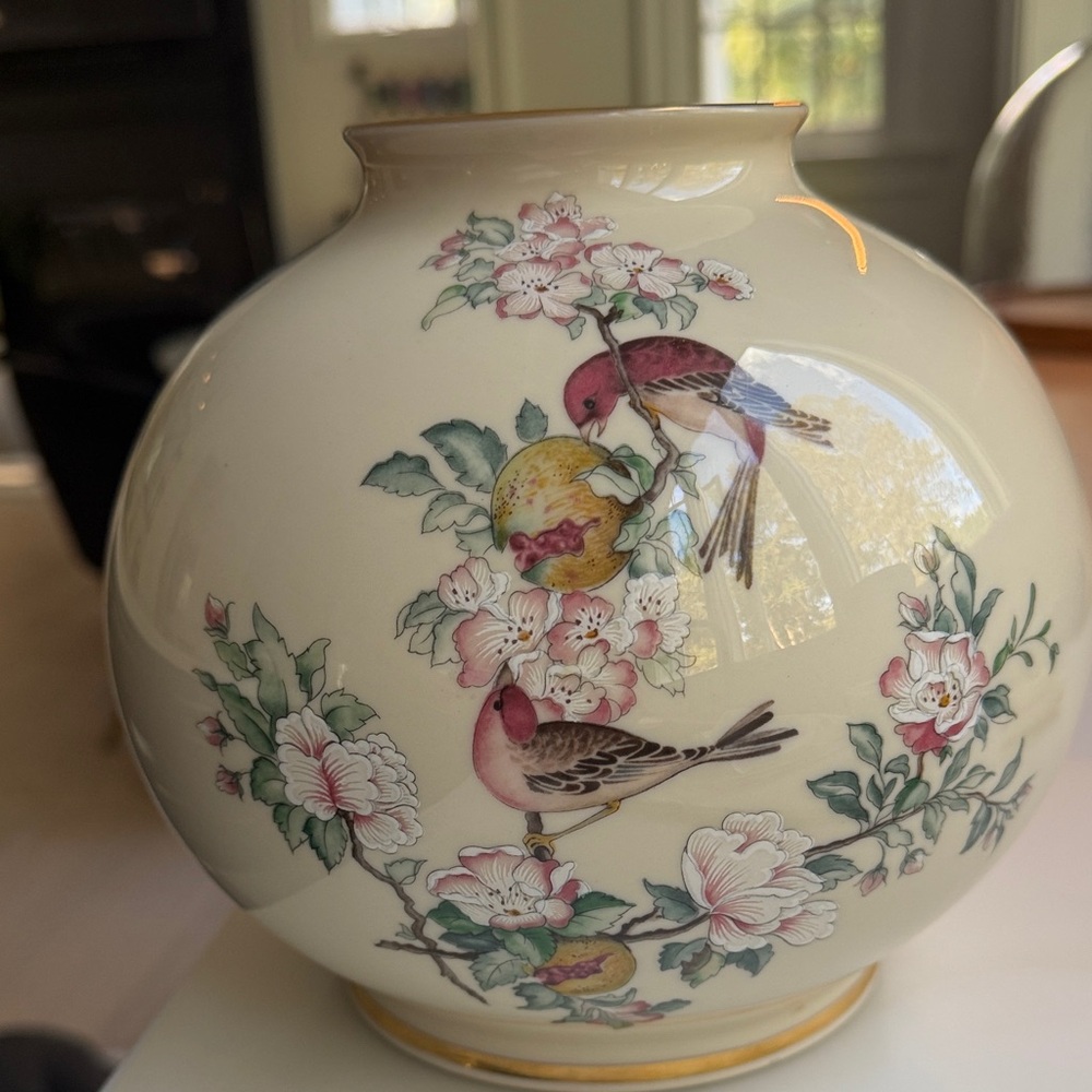 Lenox SERENADE china, vintage Floral Bird Design Vase